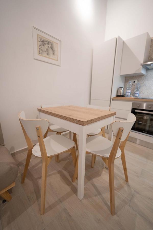 Cosmea By Dimorra Apartment Napoli Ngoại thất bức ảnh